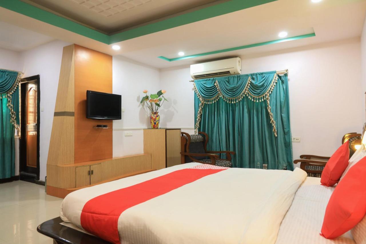 Oyo Flagship 77764 Hotel Rahul Ganeshpeth Colony Nagpur Exterior photo